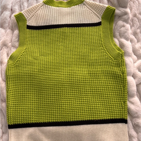 Marni x Uniqlo Lime Green and White Knit Sweater Vest - Picture 7 of 8